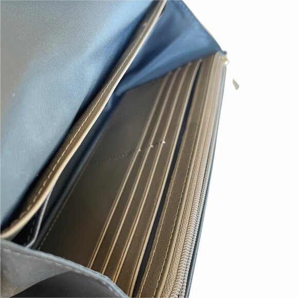 Tumi Zoe Convertible Phone Crossbody Bag/Clutch, Navy Blue Nylon - Picture 4 of 13